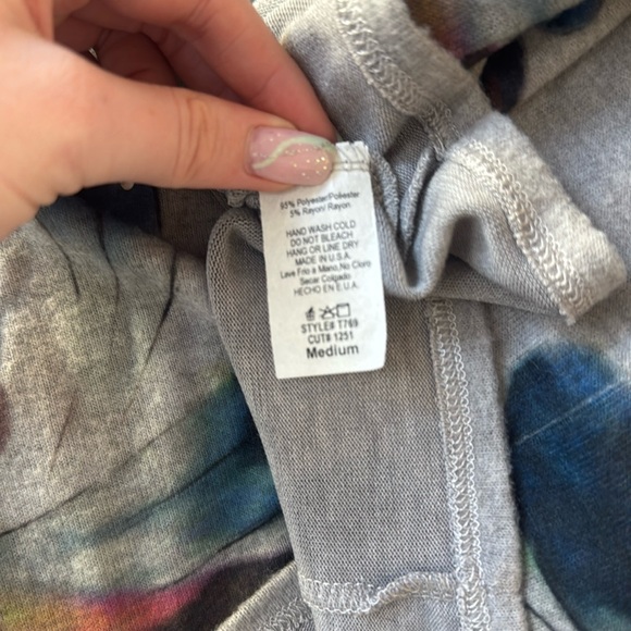 Shamaim Women’s Peacock Pull Over- off the shoulder Grey sweater XL/ Extra Large - Picture 10 of 10